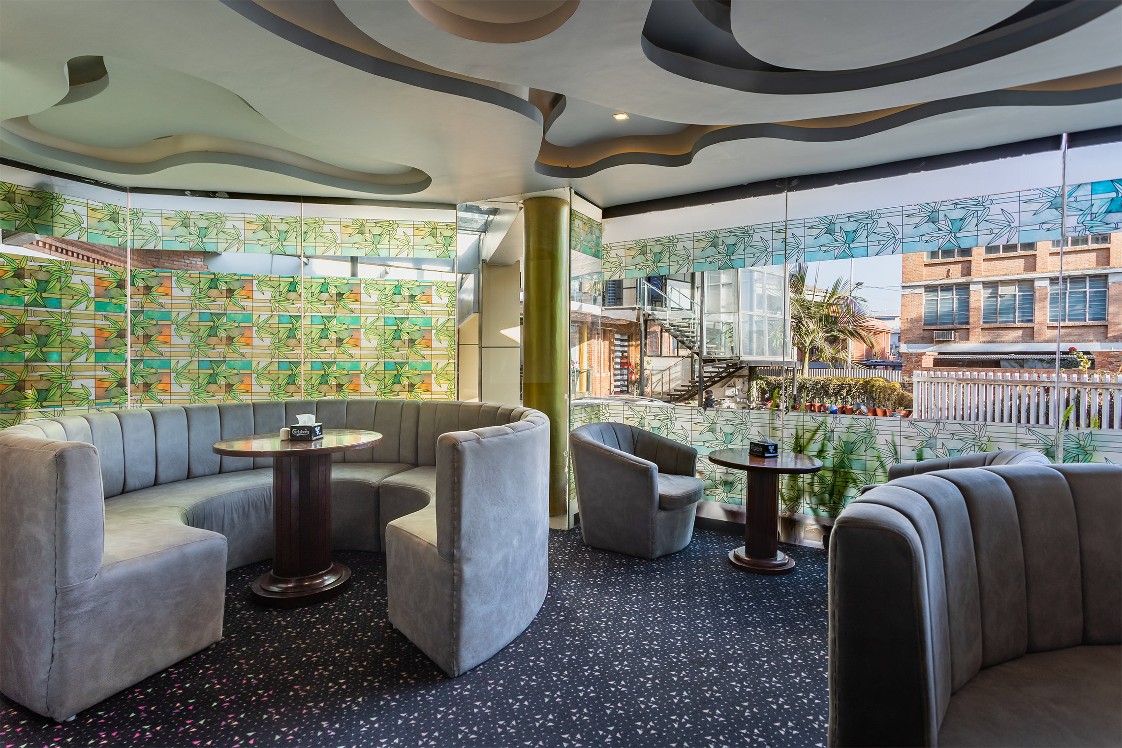 Wave Bar